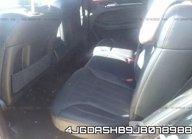 4JGDA5HB9JB078988_8.webp