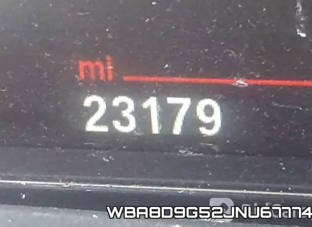 WBA8D9G52JNU67774