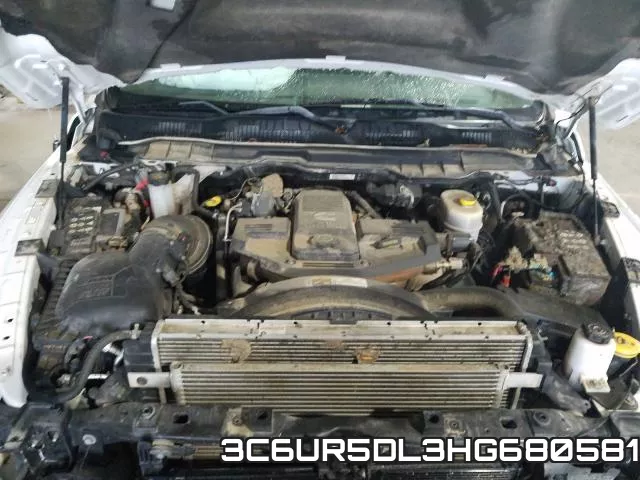 3C6UR5DL3HG680581_7.webp
