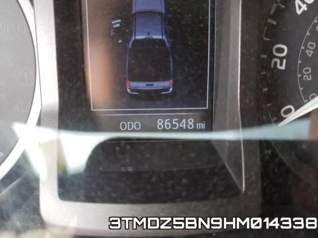 3TMDZ5BN9HM014338_8.webp