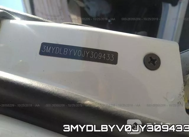 3MYDLBYV0JY309433_9.webp