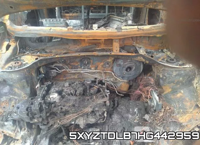 5XYZTDLB7HG442959_10.webp