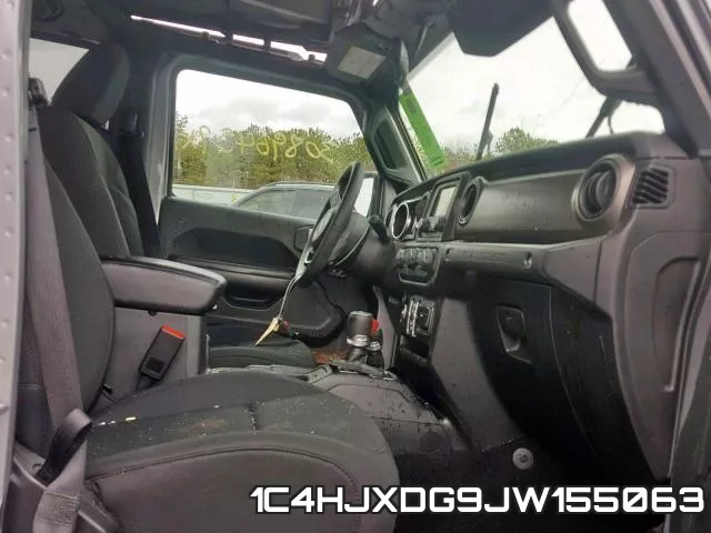 1C4HJXDG9JW155063_5.webp