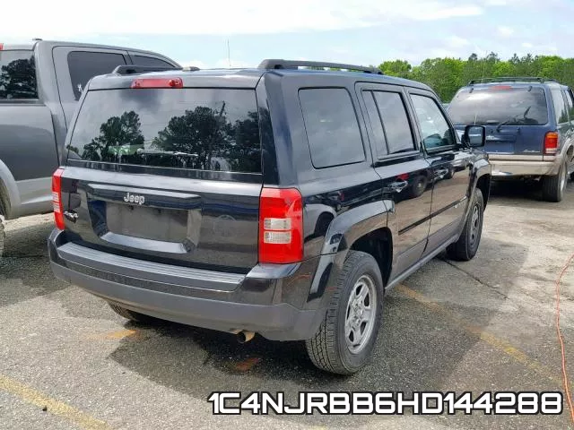 1C4NJRBB6HD144288_4.webp