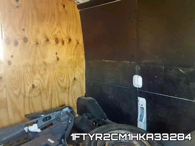 1FTYR2CM1HKA33284_6.webp