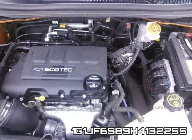 1G1JF6SB9H4132255_10.webp