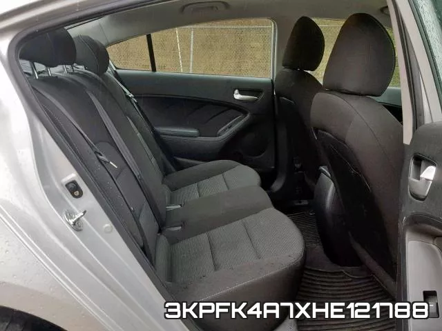 3KPFK4A7XHE121788_6.webp