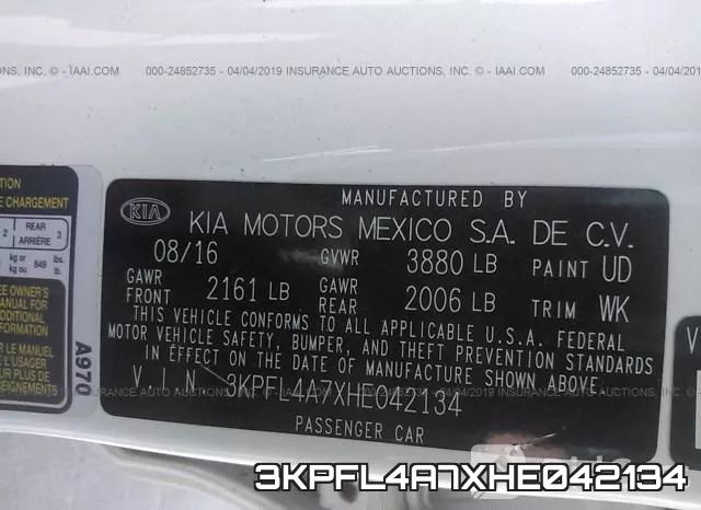 3KPFL4A7XHE042134_9.webp