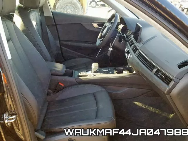 WAUKMAF44JA047988_5.webp