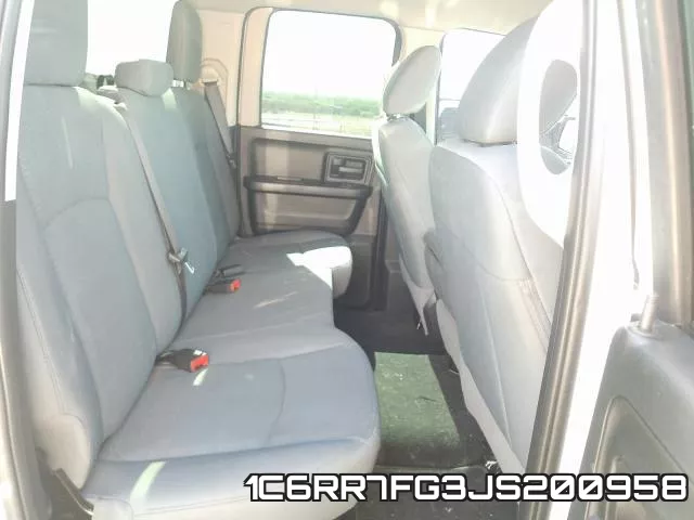 1C6RR7FG3JS200958_6.webp