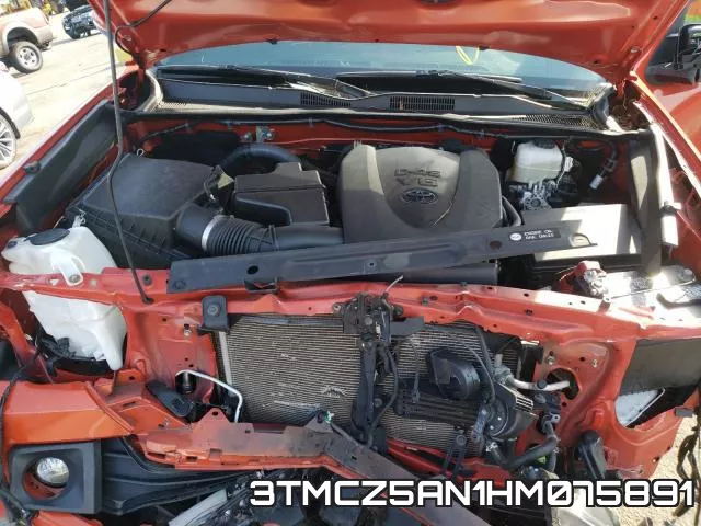 3TMCZ5AN1HM075891_7.webp