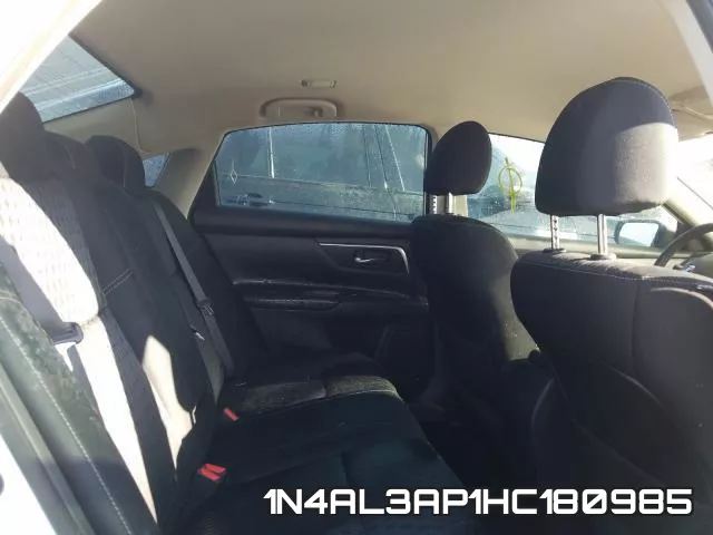 1N4AL3AP1HC180985_6.webp