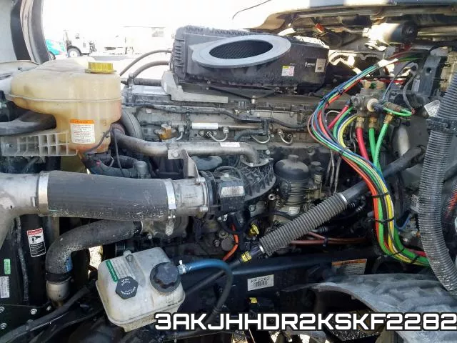 3AKJHHDR2KSKF2282_7.webp
