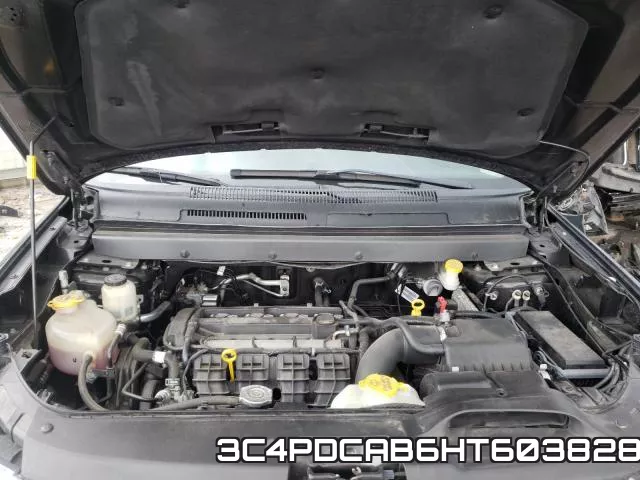 3C4PDCAB6HT603828_7.webp