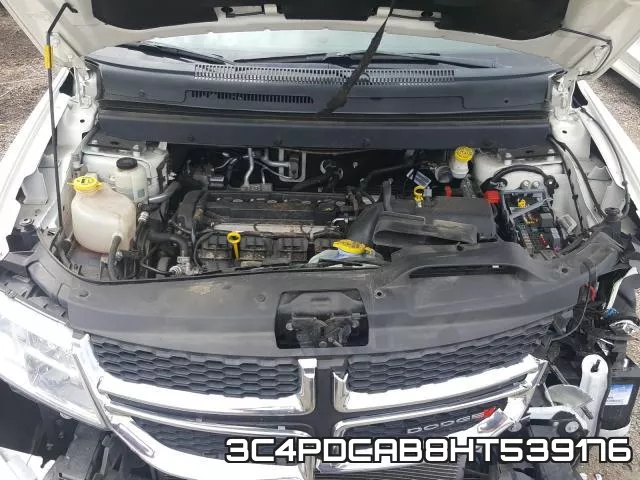 3C4PDCAB8HT539176_7.webp