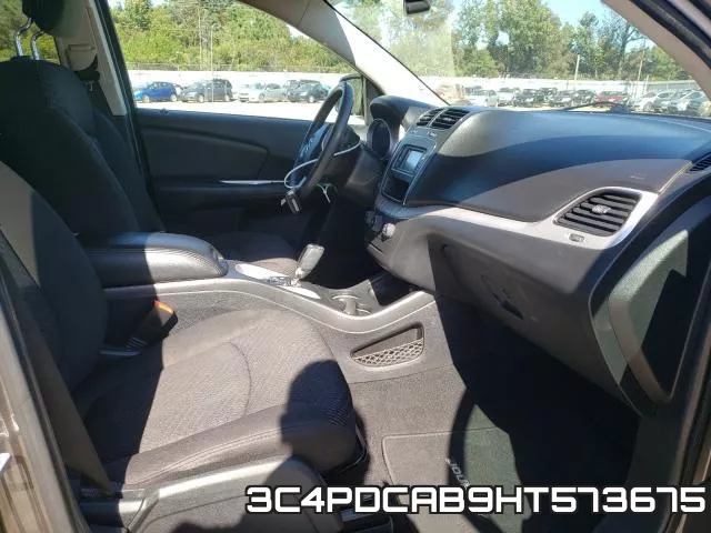 3C4PDCAB9HT573675_5.webp