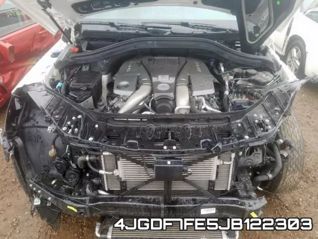 4JGDF7FE5JB122303_7.webp