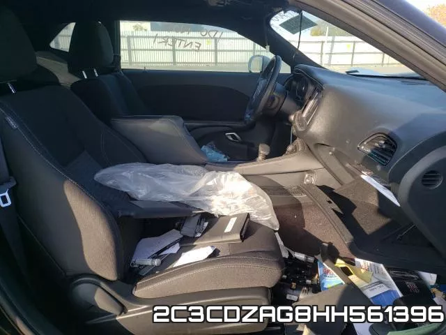 2C3CDZAG8HH561396_5.webp