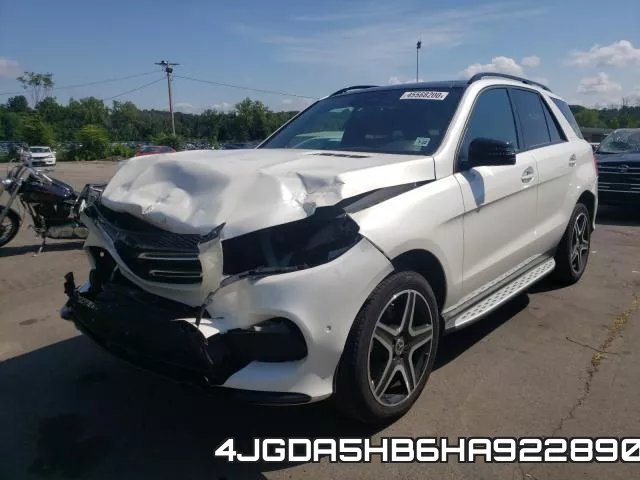 4JGDA5HB6HA922890_2.webp