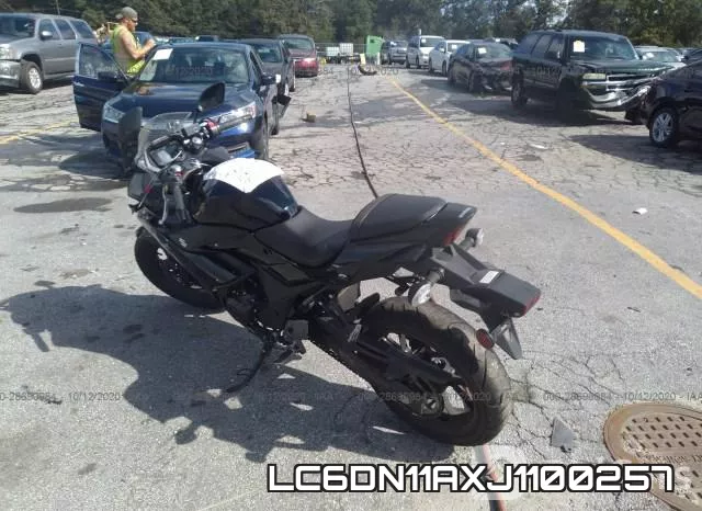 LC6DN11AXJ1100257_3.webp