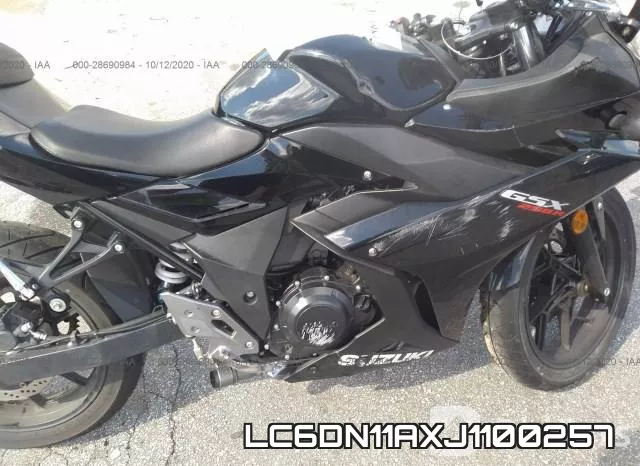LC6DN11AXJ1100257_8.webp