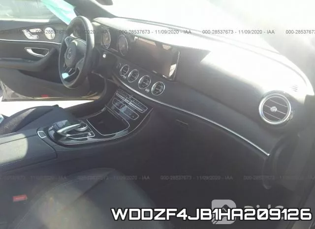 WDDZF4JB1HA209126_5.webp