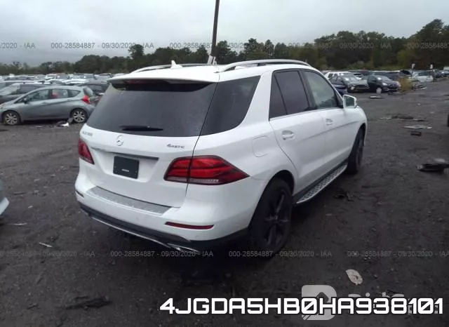 4JGDA5HB0HA938101_4.webp