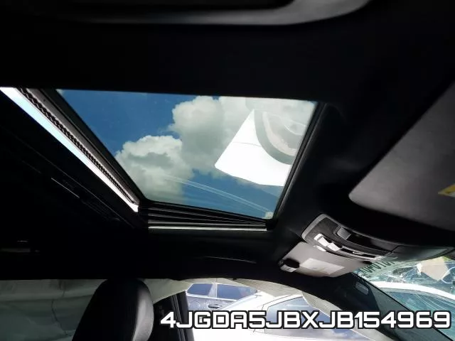 4JGDA5JBXJB154969_9.webp