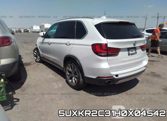 5UXKR2C31H0X04542_3.webp