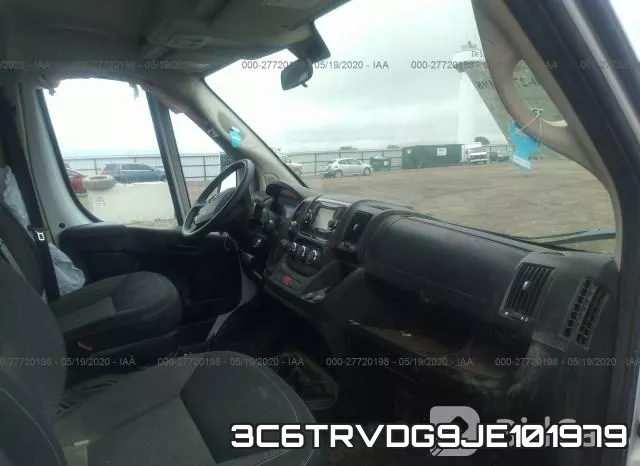 3C6TRVDG9JE101979_5.webp