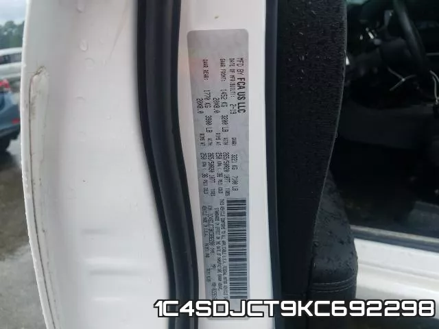 1C4SDJCT9KC692298_10.webp