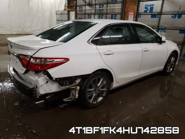 4T1BF1FK4HU742858_4.webp