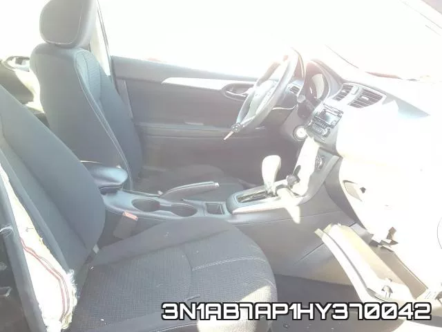 3N1AB7AP1HY370042_5.webp