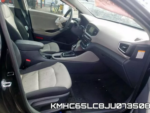 KMHC65LC8JU073508_5.webp