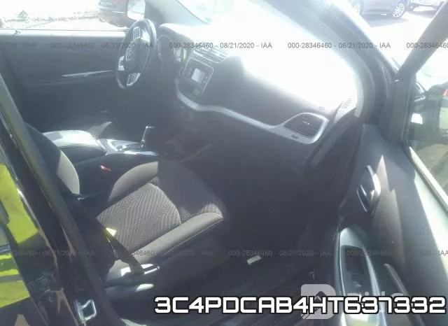 3C4PDCAB4HT637332_5.webp