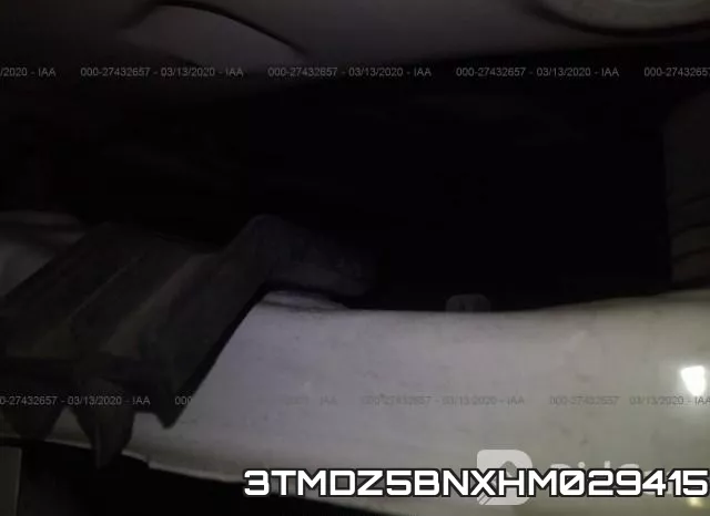 3TMDZ5BNXHM029415_10.webp