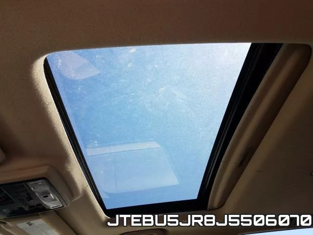 JTEBU5JR8J5506070_9.webp