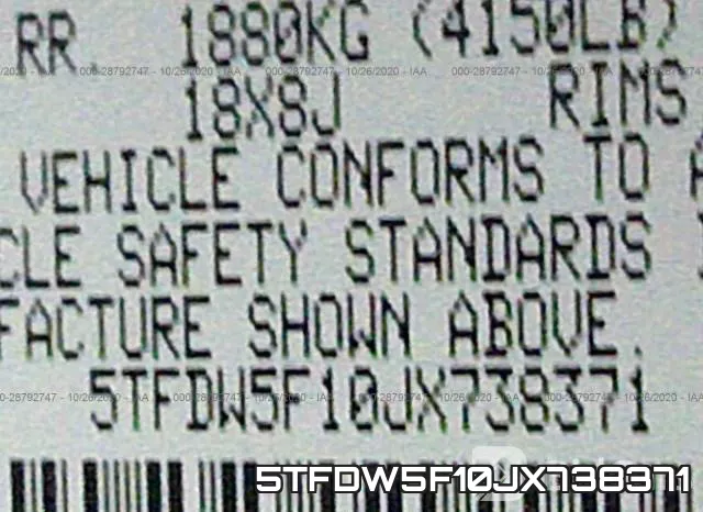 5TFDW5F10JX738371_9.webp