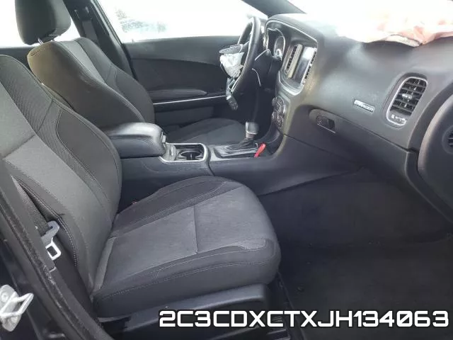 2C3CDXCTXJH134063_5.webp