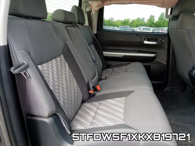 5TFDW5F1XKX819721