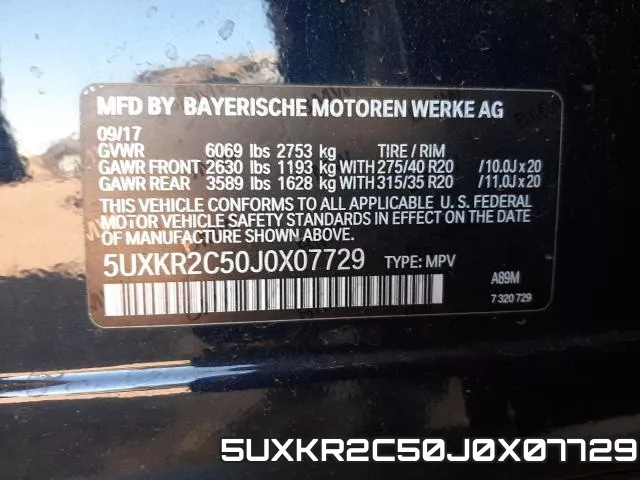 5UXKR2C50J0X07729_10.webp