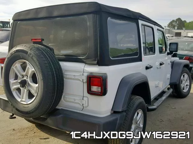 1C4HJXDG9JW162921_4.webp