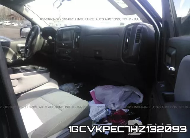 1GCVKPEC7HZ132093_5.webp