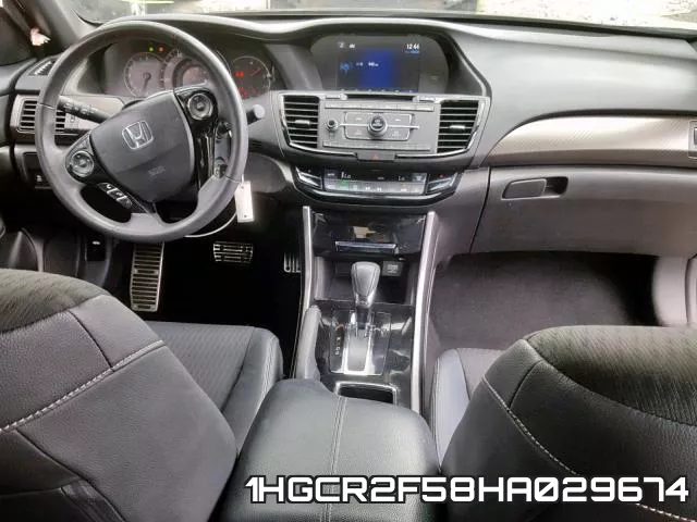 1HGCR2F58HA029674_9.webp