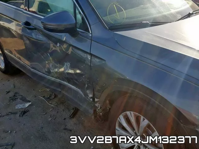 3VV2B7AX4JM132377_9.webp