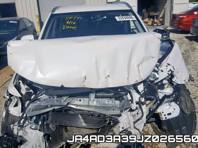 JA4AD3A39JZ026560_7.webp