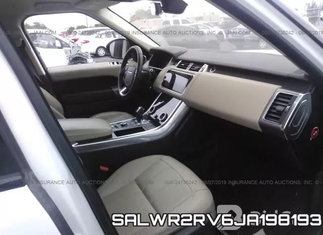 SALWR2RV6JA198193_5.webp