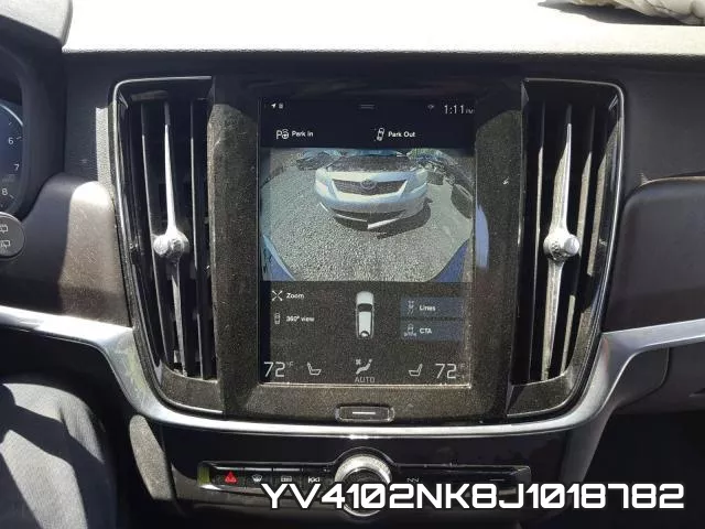 YV4102NK8J1018782_9.webp