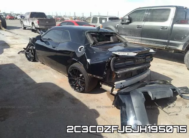 2C3CDZFJ6JH195075_3.webp