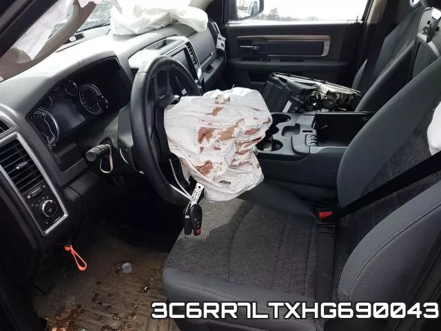 3C6RR7LTXHG690043_5.webp